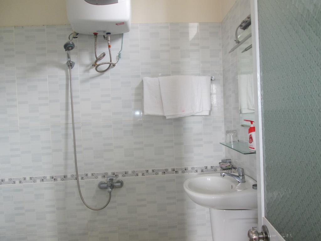 Ngoc Phuong Hotel Bảo Lộc Chambre photo