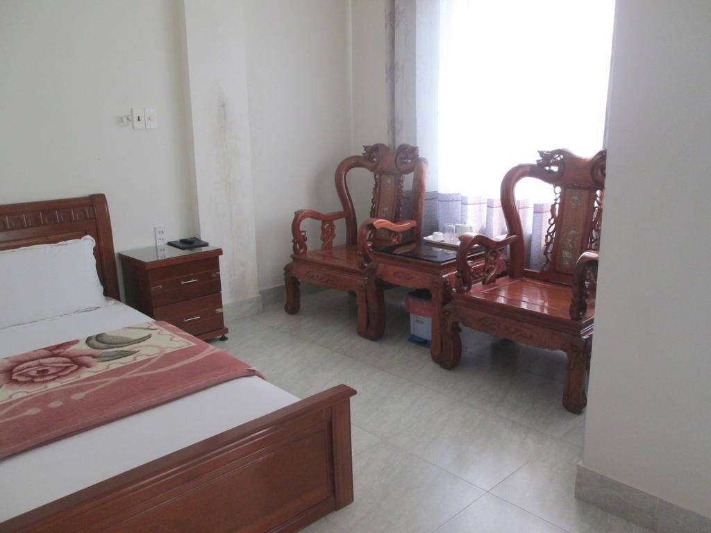 Ngoc Phuong Hotel Bảo Lộc Chambre photo